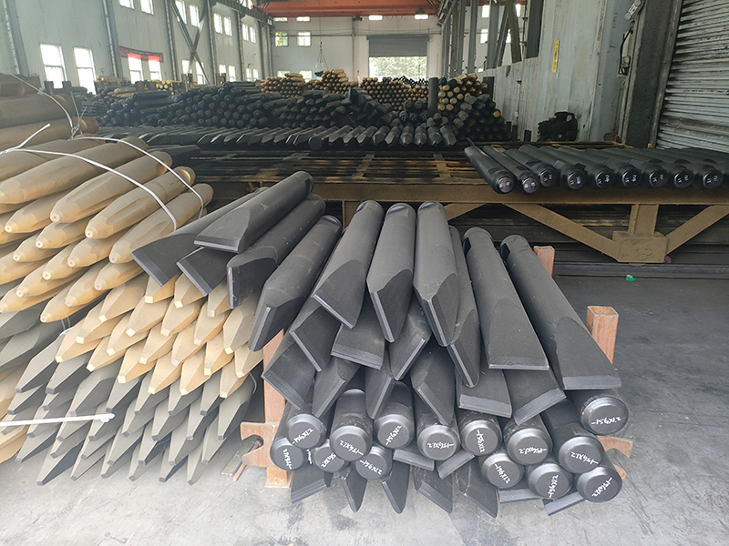Hydraulic Breaker Chisels Manufacturer | 40Cr & 42CrMo Steel Chisels – Factory Direct Prices